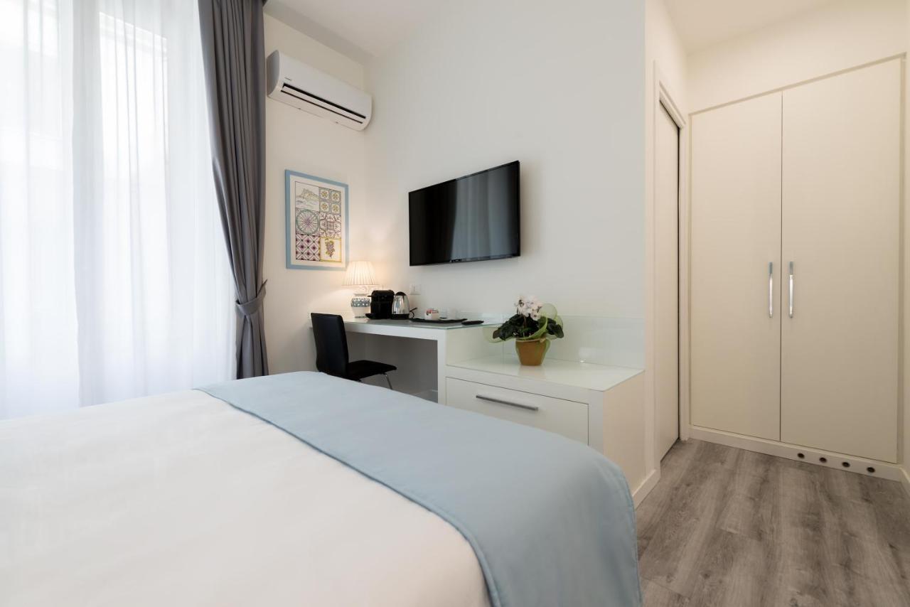 Napoliving Otel Dış mekan fotoğraf
