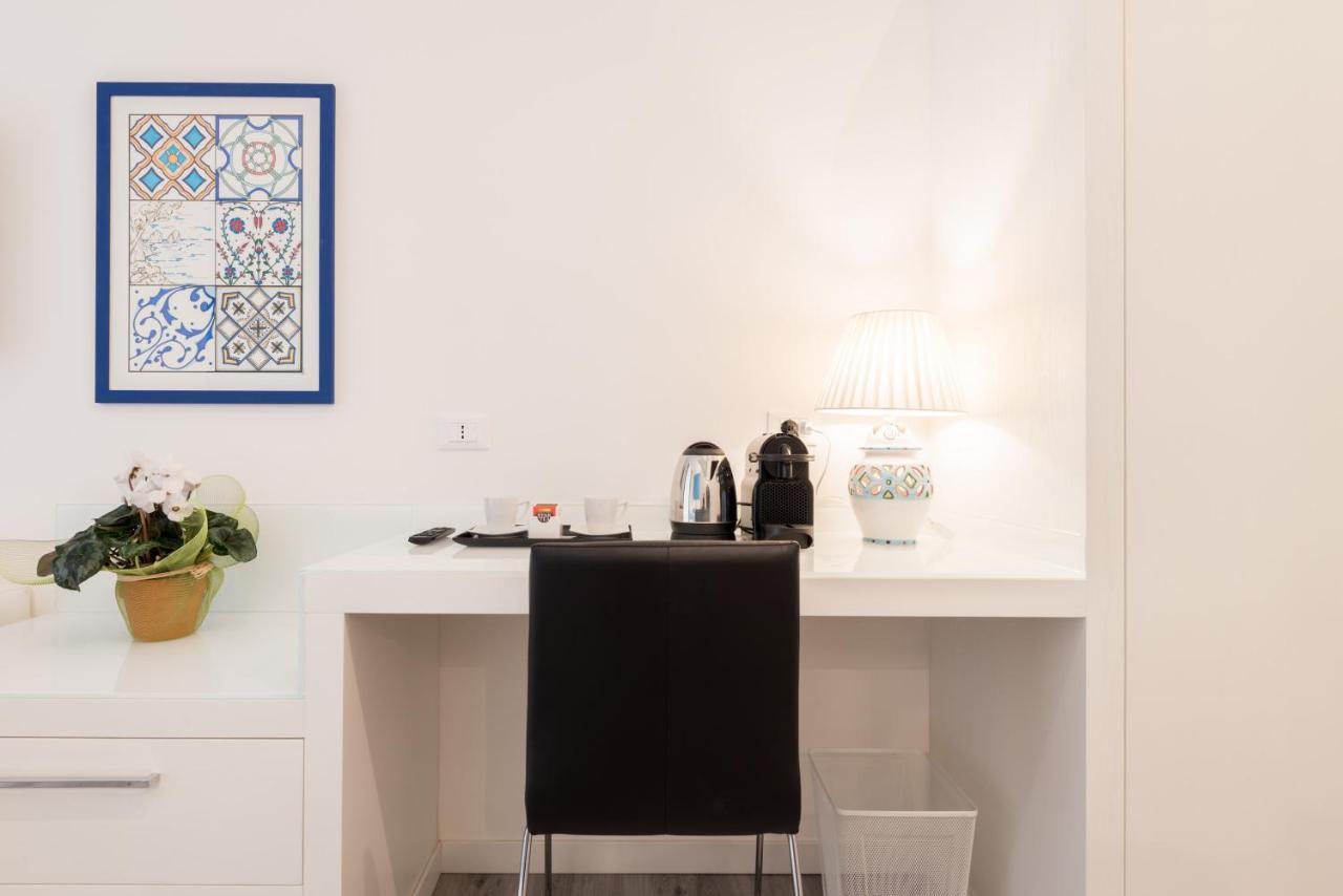 Napoliving Otel Dış mekan fotoğraf