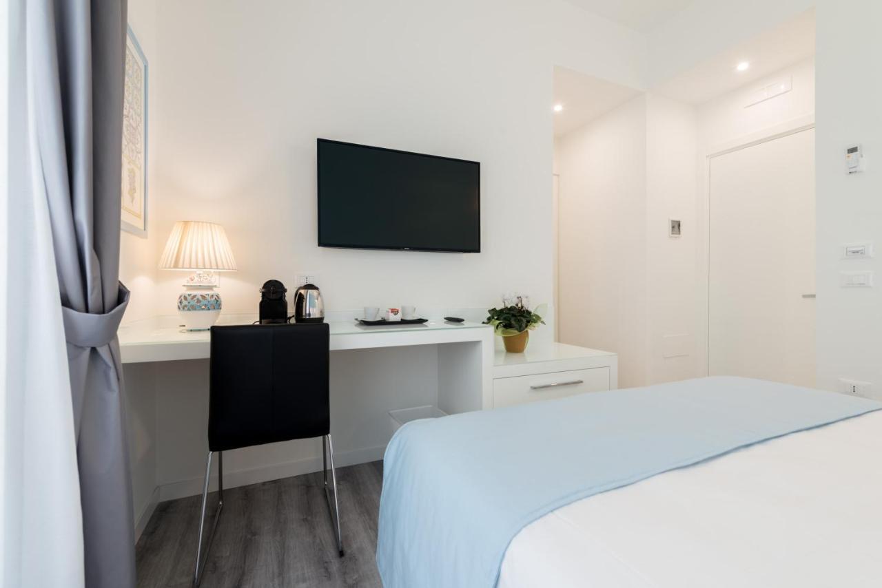 Napoliving Otel Dış mekan fotoğraf