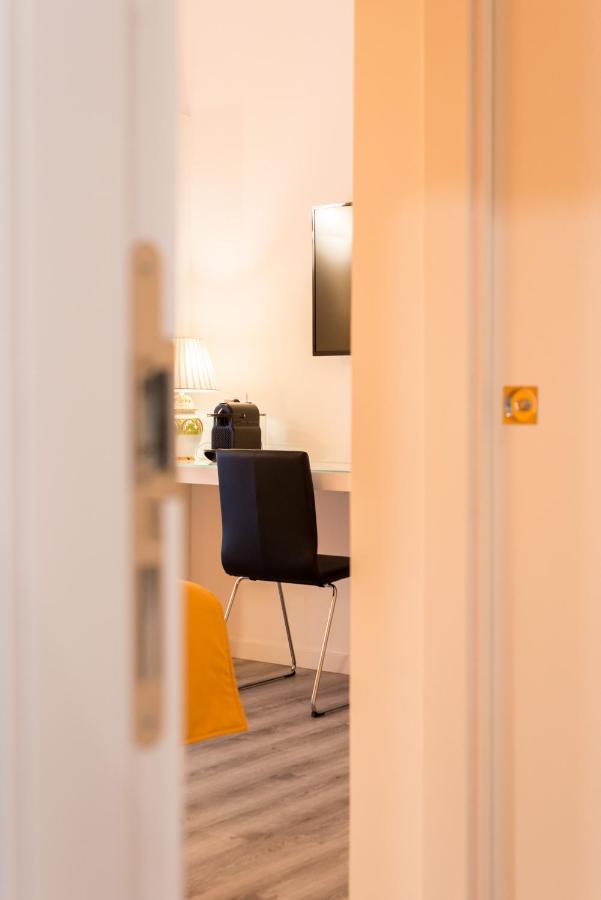 Napoliving Otel Dış mekan fotoğraf