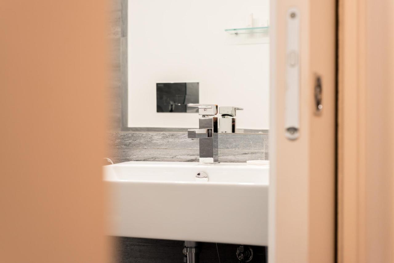 Napoliving Otel Dış mekan fotoğraf